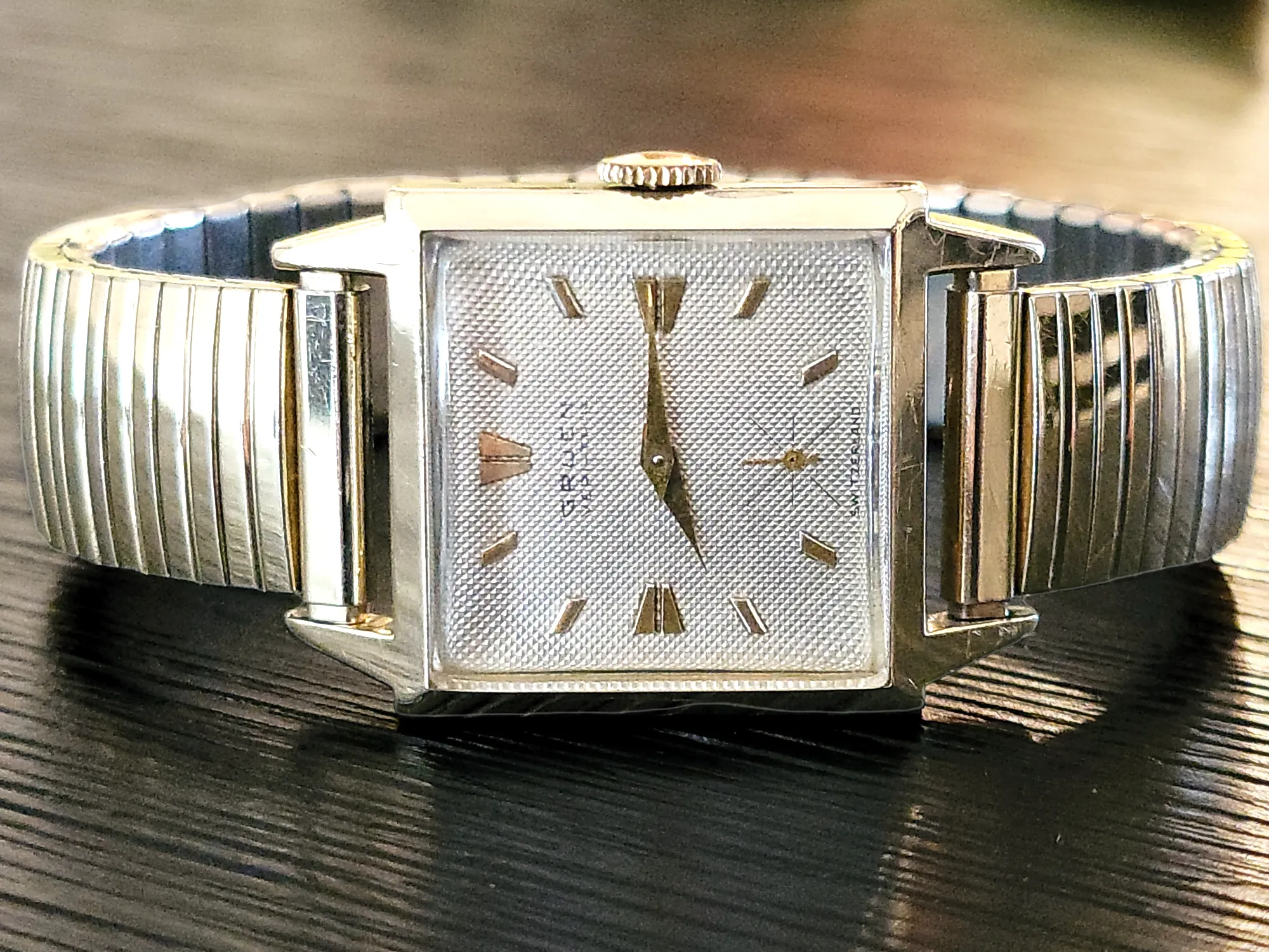 1952 GRUEN Veri-Thin Watch 17 Jewels Cal. 415 Swiss