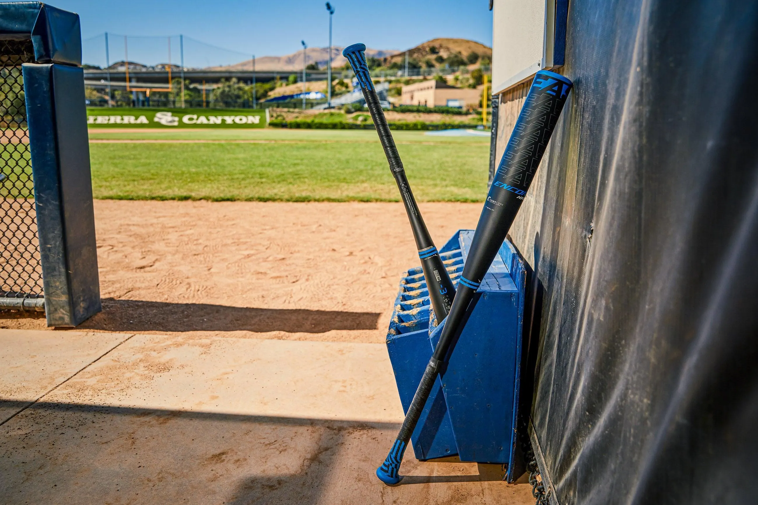 2023 Easton Encore Hybrid (-3) BBCOR Baseball Bat: BB23EN