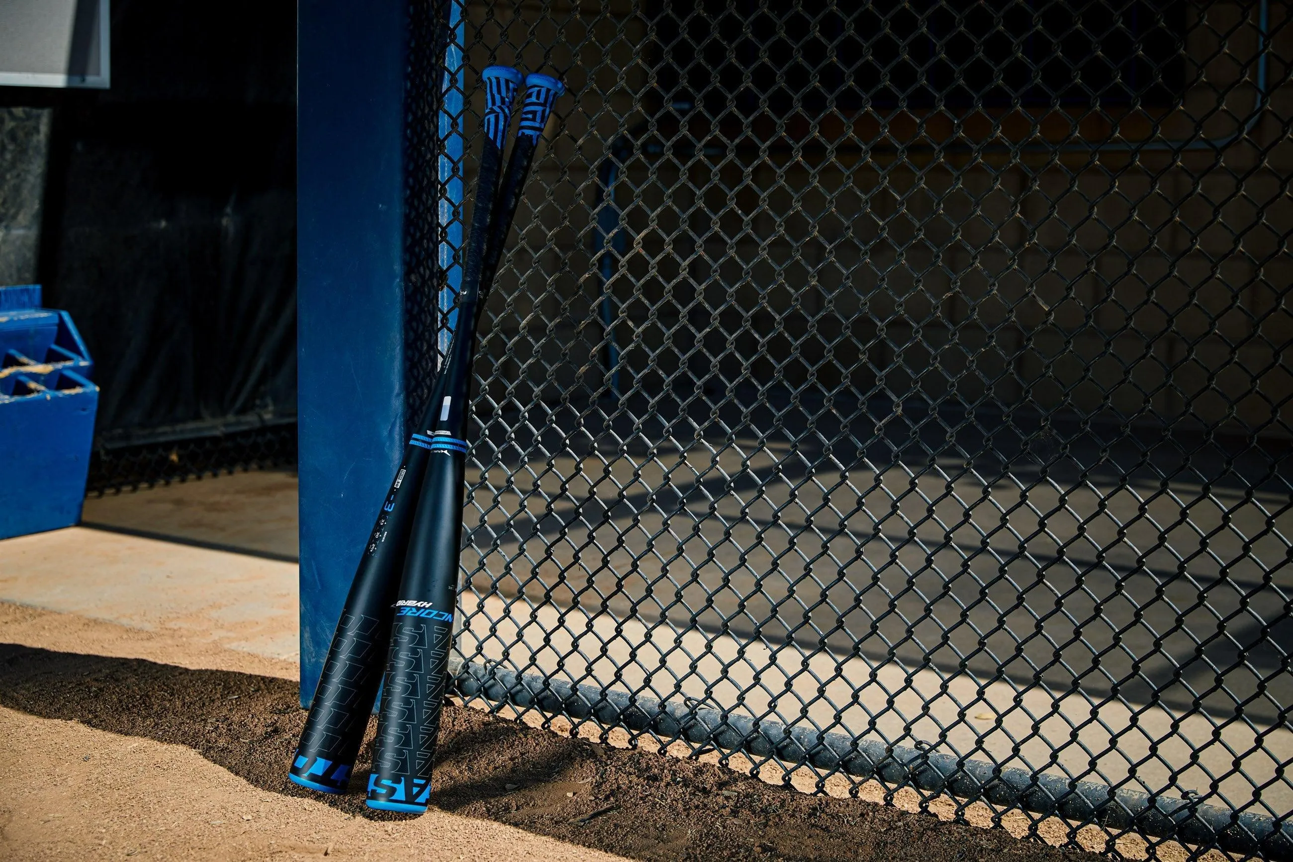 2023 Easton Encore Hybrid (-3) BBCOR Baseball Bat: BB23EN