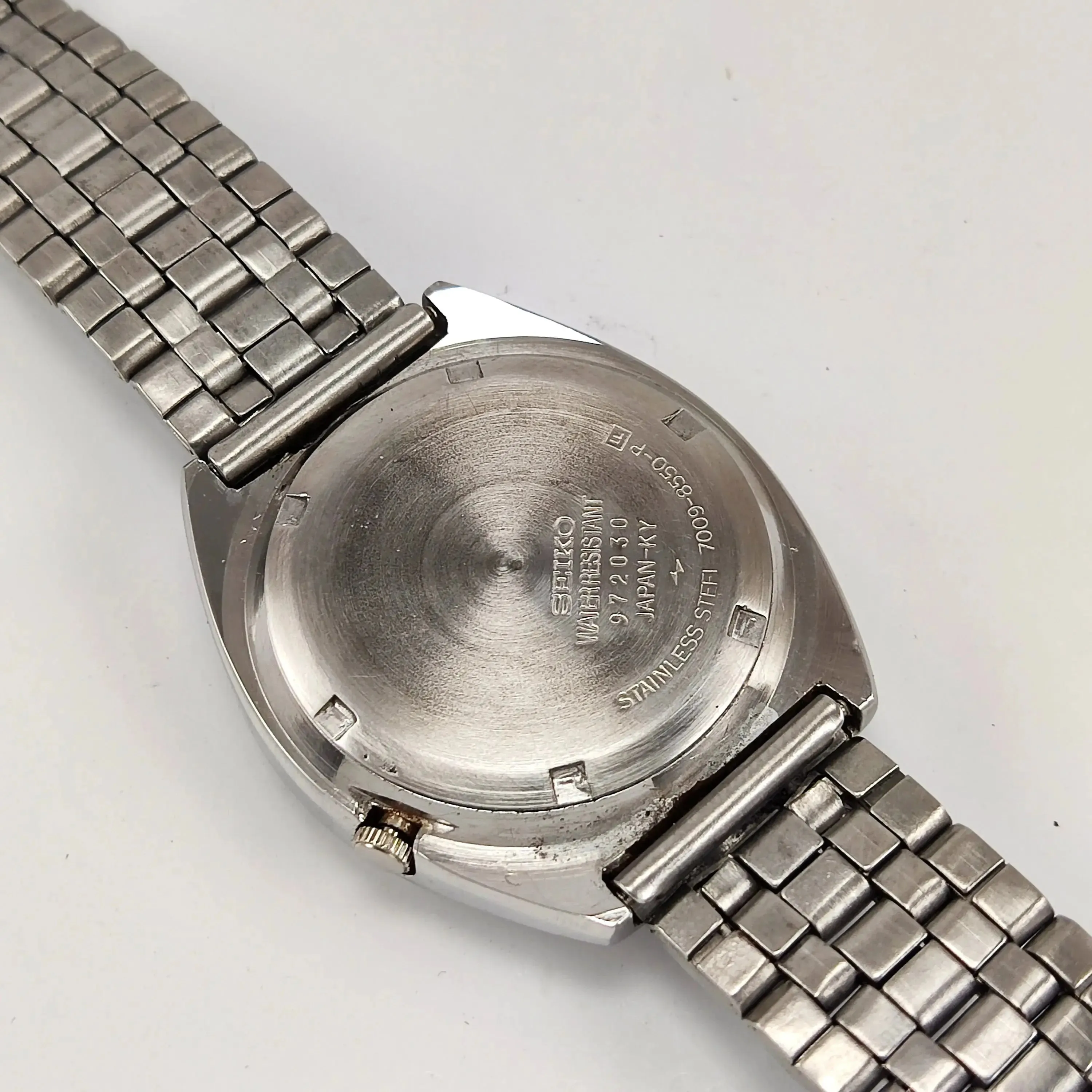 Black Seiko 5 Automatic 17 Jewels Day Date Movement Men's Watch 7009A