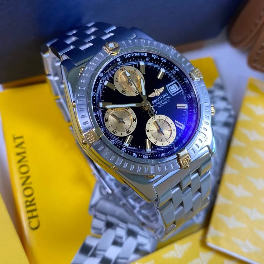 Breitling Chronomat B13352