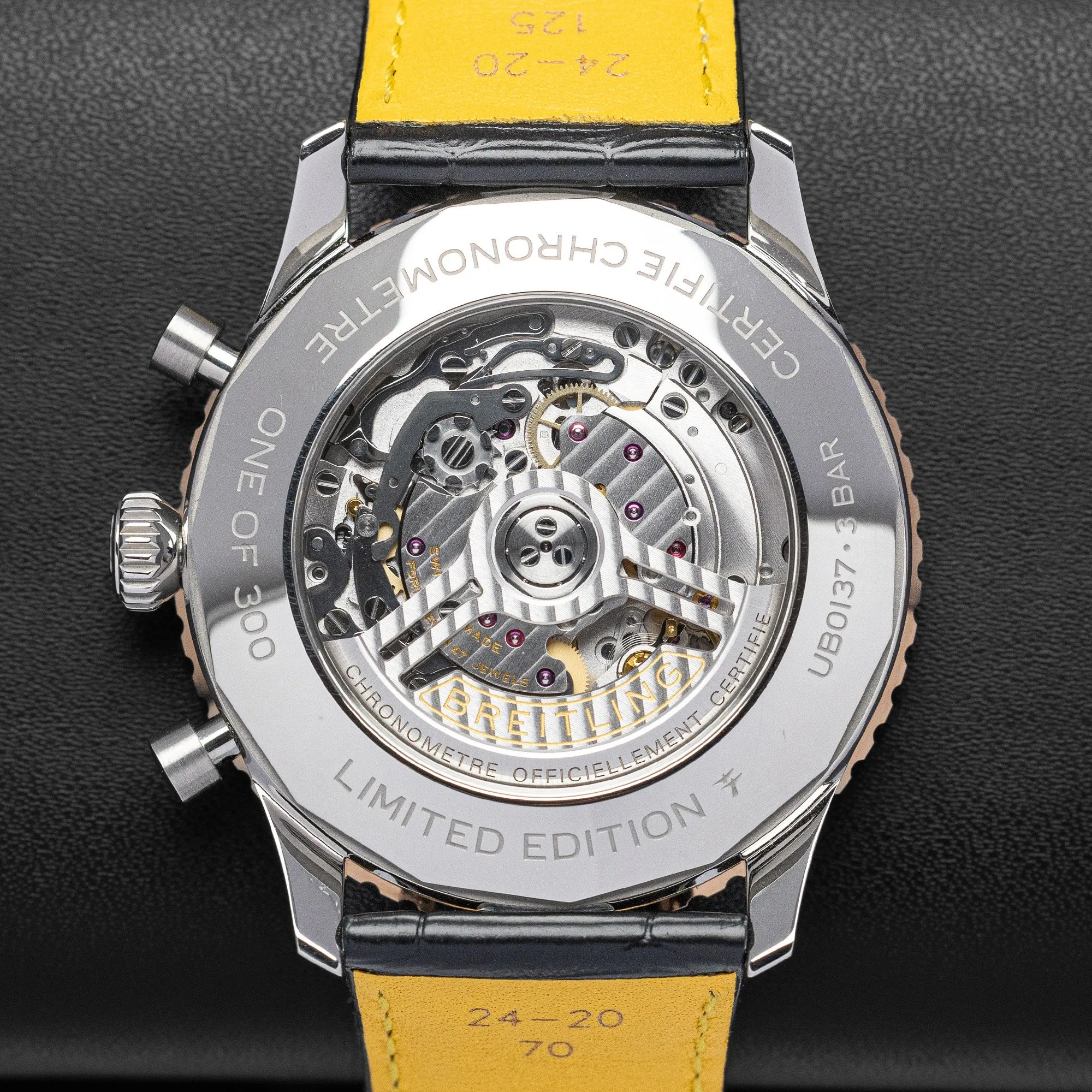 Breitling Navitimer B01 Chronograph UB0137