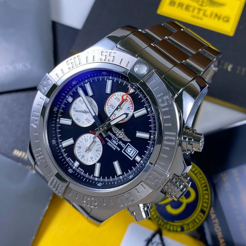 Breitling Super Avenger II A13371