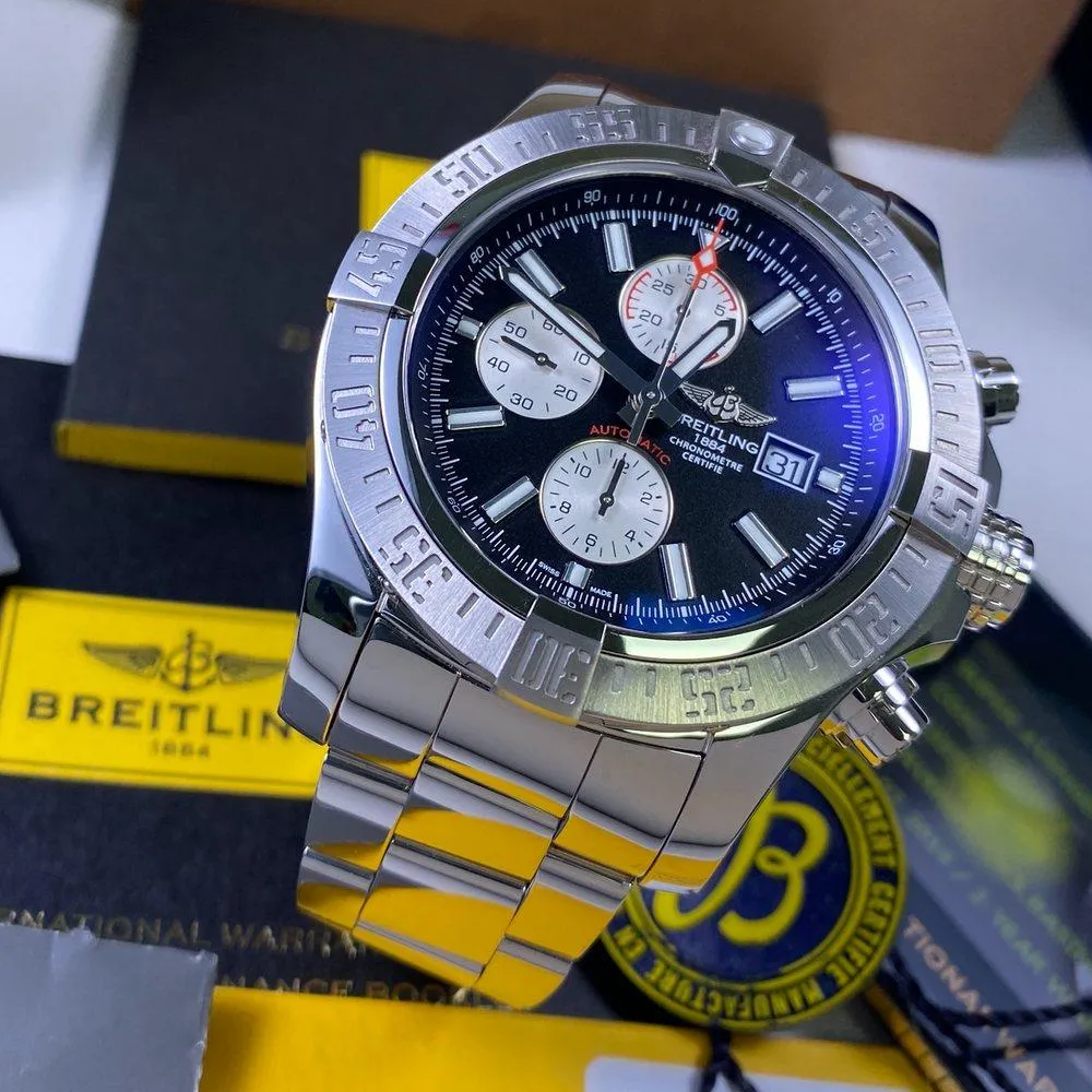 Breitling Super Avenger II A13371