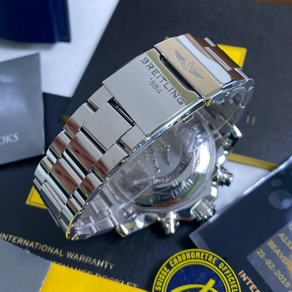 Breitling Super Avenger II A13371