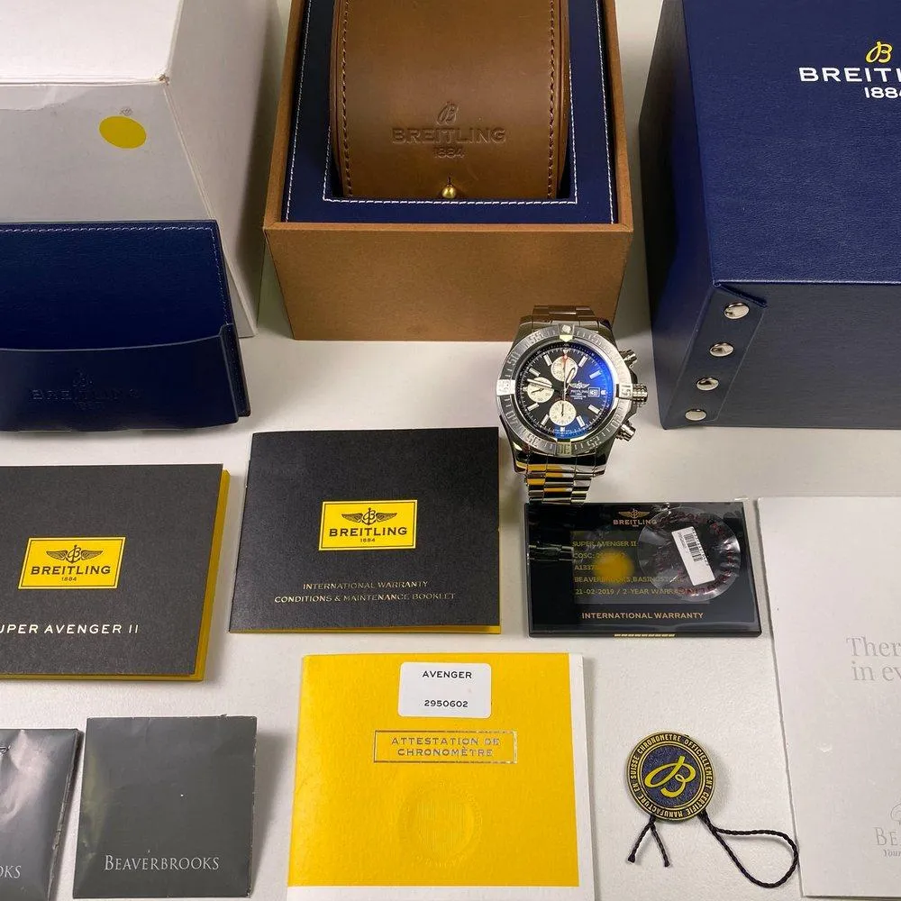 Breitling Super Avenger II A13371