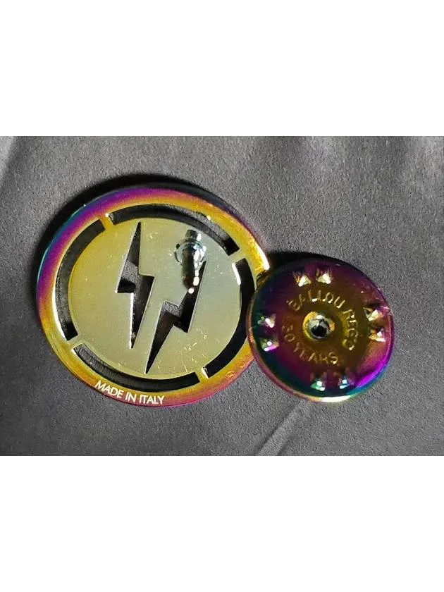 brooch