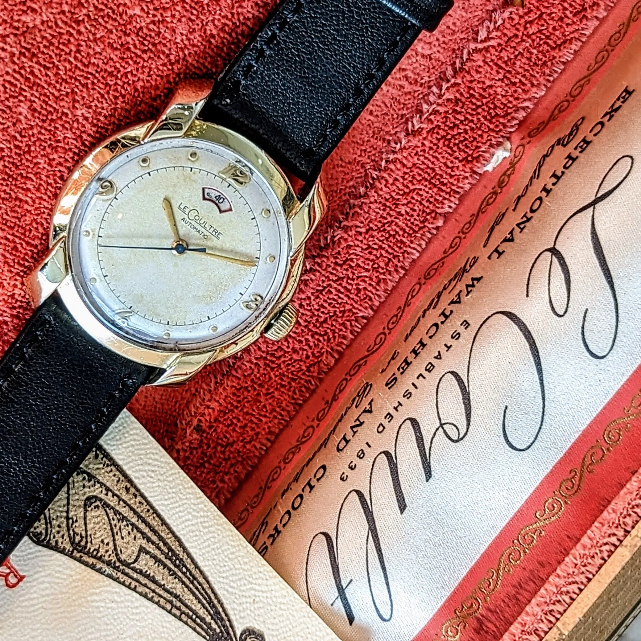LeCoultre Bumper Automatic Watch Power-Reserve Indicator Wristwatch - In BOX!