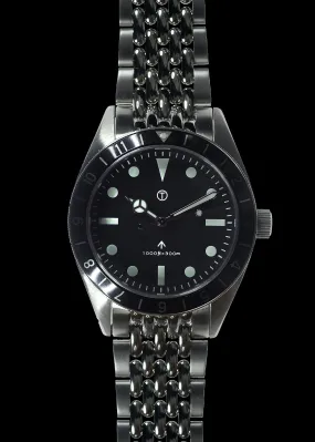 MWC Classic 1960s Pattern Divers Watch with Luminova Luminous Paint and a Hybrid Mechanical/Quartz Movement on a Matching Steel Bracelet
