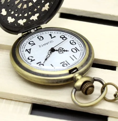 Retro Antique Unisex Bronze Hollow Sunflowers Flip Pocket FOB Watch