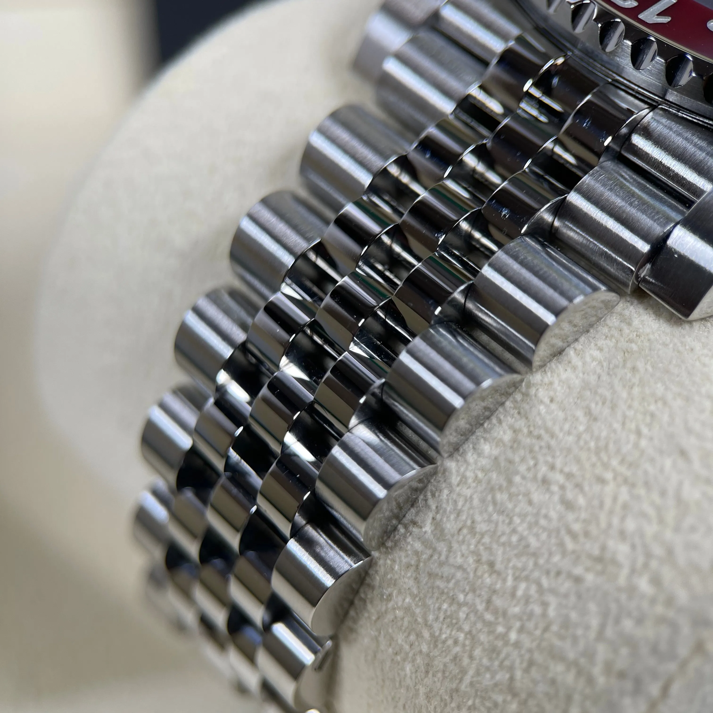 Rolex GMT-Master II 126710BLRO 'Pepsi' Mint Condition 2019 Full Set Watch