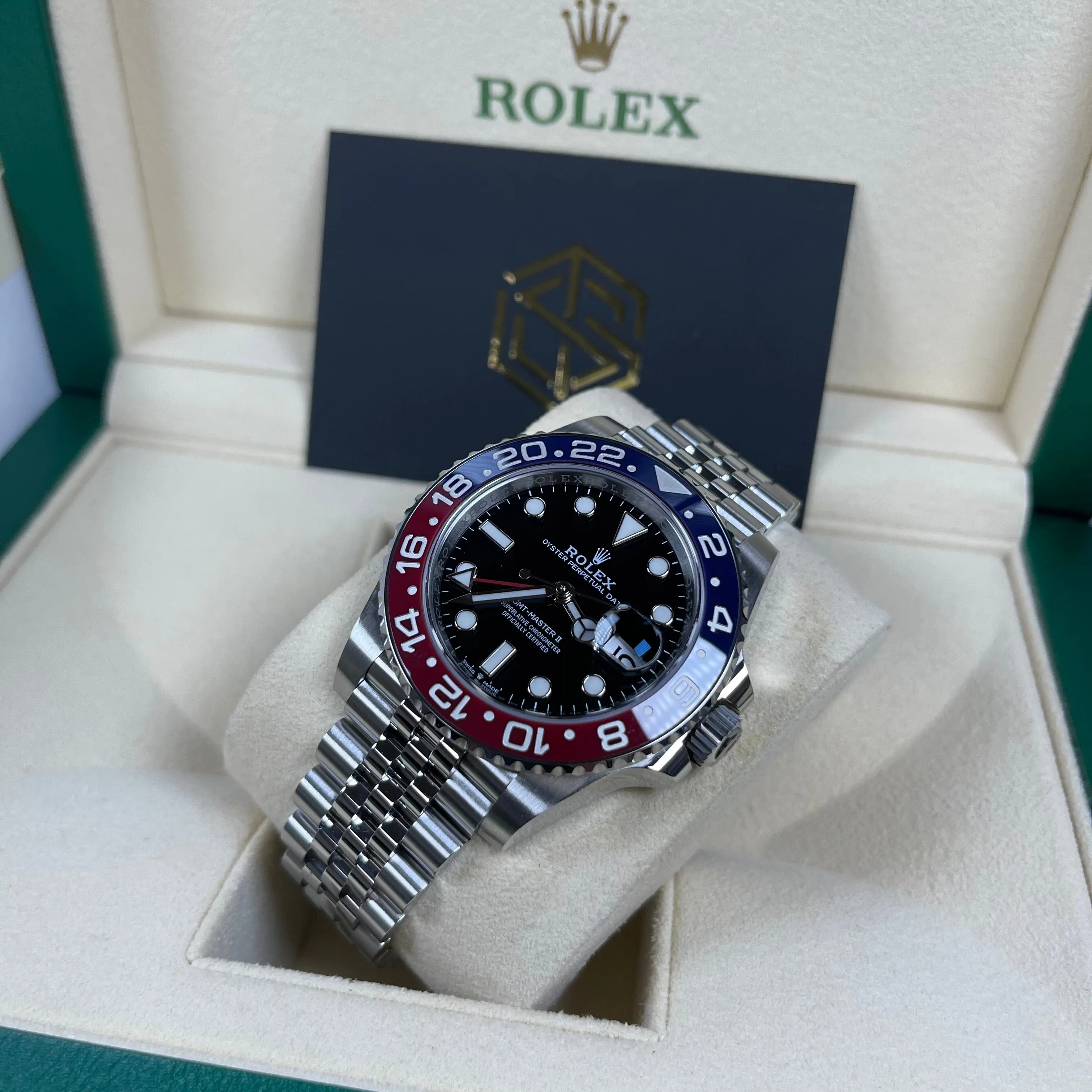 Rolex GMT-Master II 126710BLRO 'Pepsi' Near Mint Condition 2020 Full Set Watch