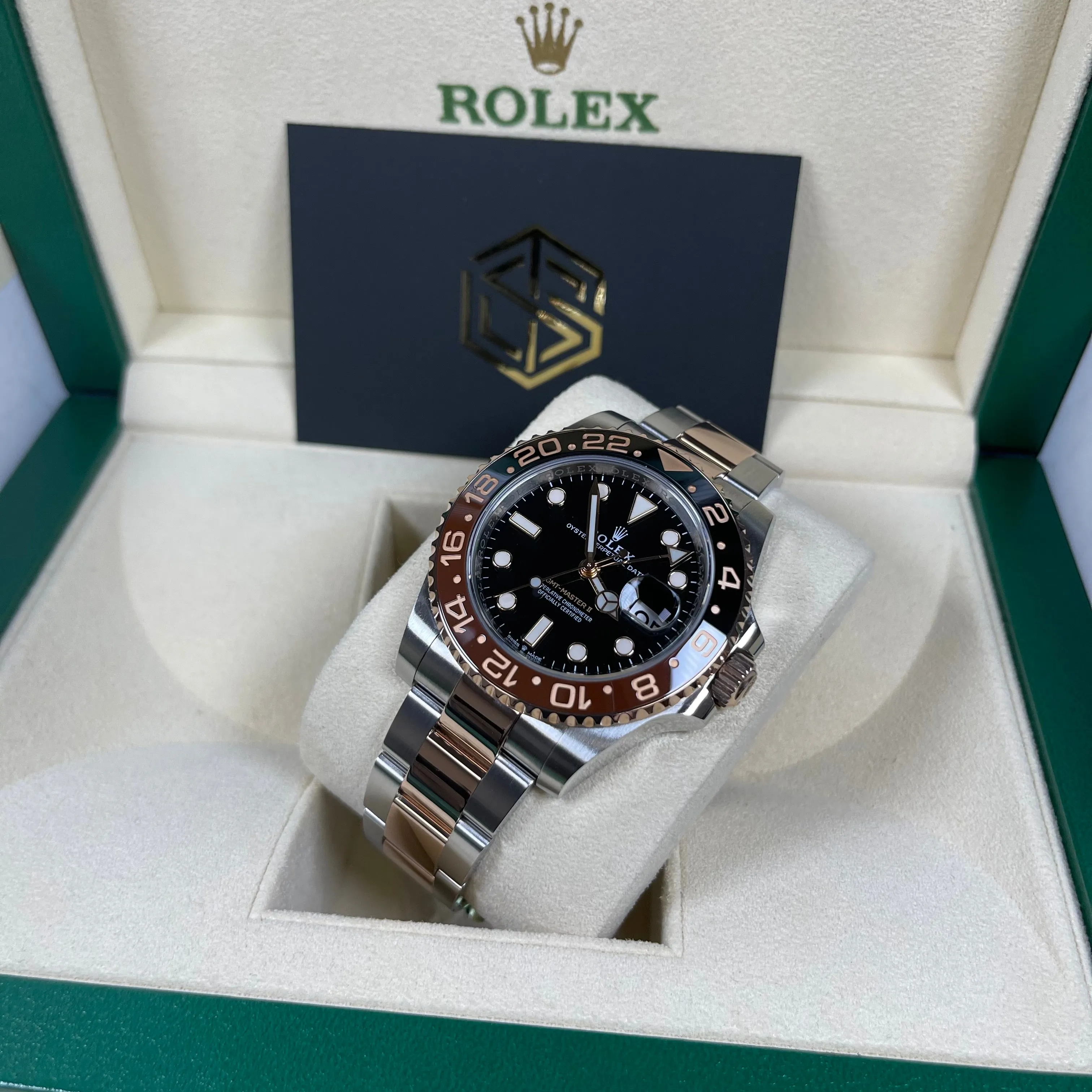 Rolex GMT-Master II 126711CHNR Root Beer 2019 Excellent Condition Watch