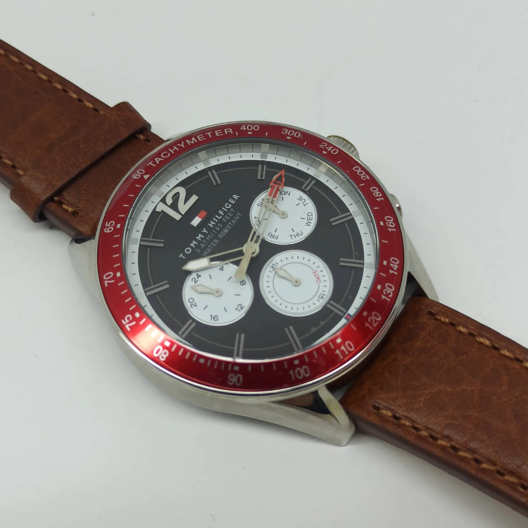 Tommy Hilfiger – Original – Black/Red/Brown - Cosmo graph  – Leather Strap – 46mm - Men's Watch.