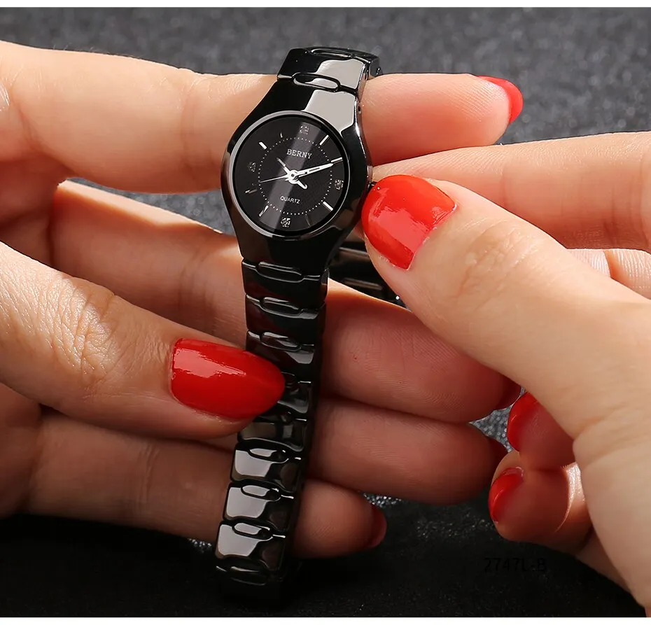 Unisex Sapphire Quartz Movement Waterproof Real Ceramic Band Watch