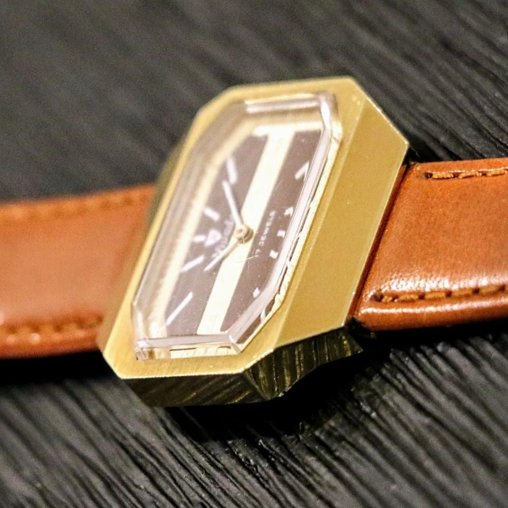 Vintage NIVADA Watch 17 Jewels Cal. FHF 69-21 Swiss Made Retro Wristwatch