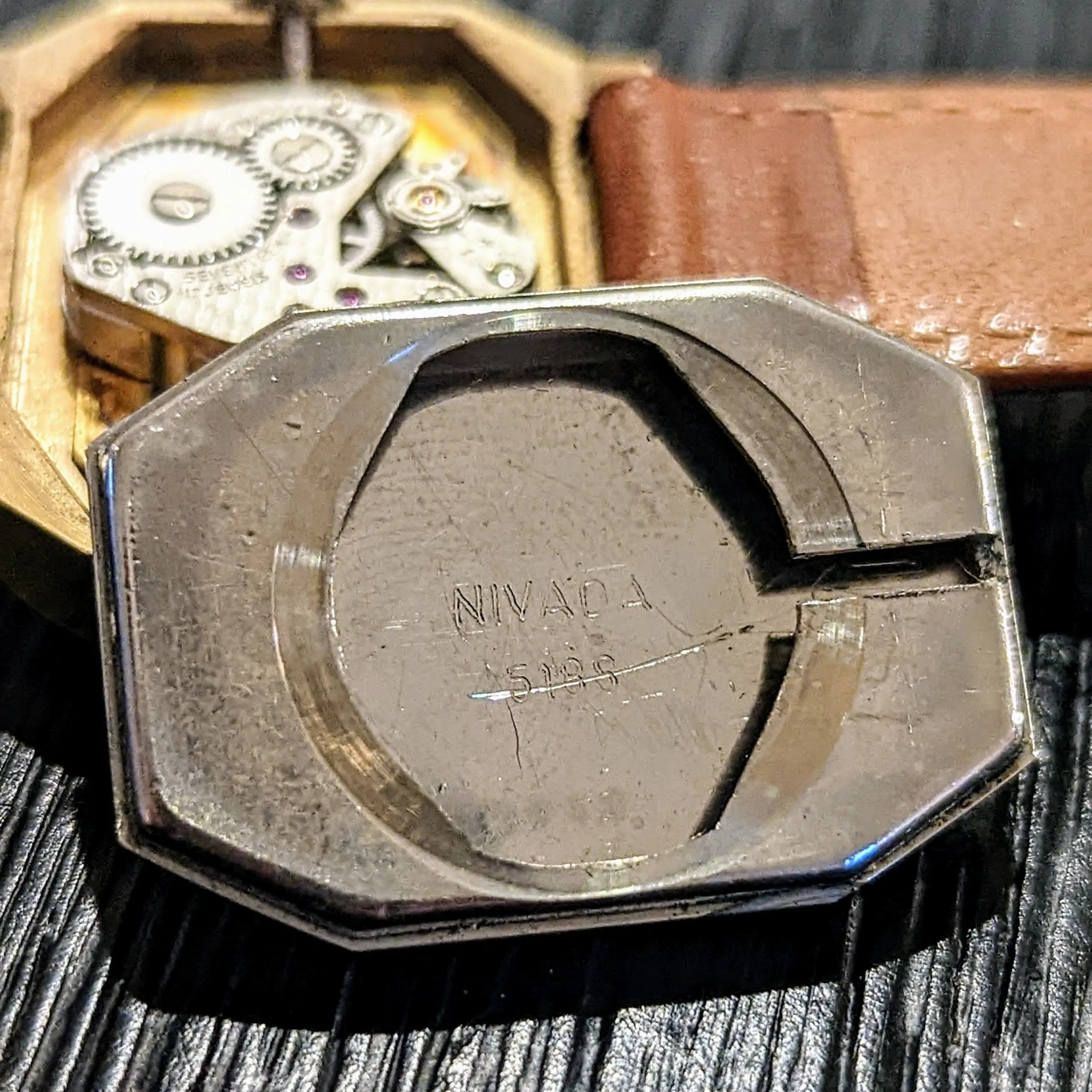 Vintage NIVADA Watch 17 Jewels Cal. FHF 69-21 Swiss Made Retro Wristwatch
