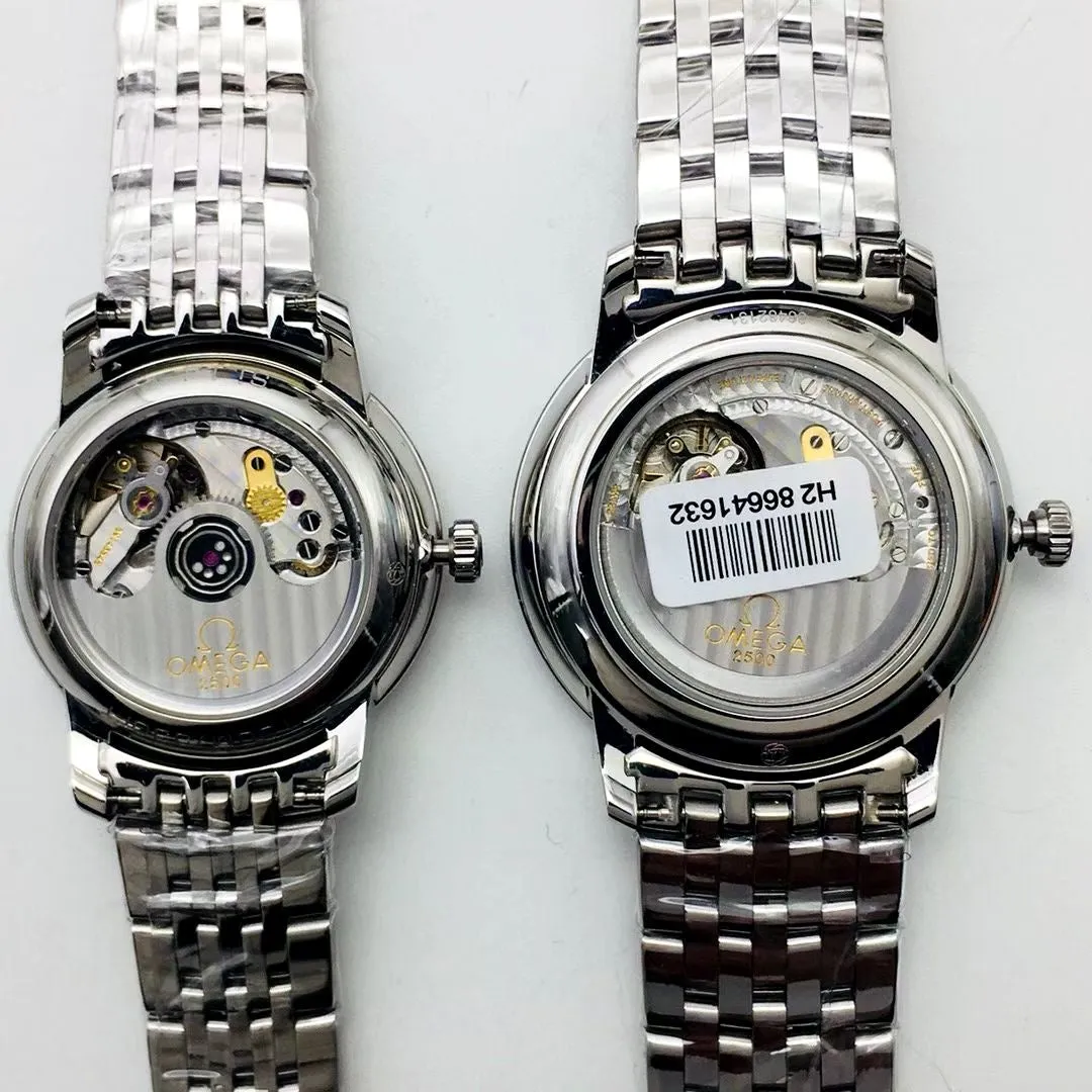 WC010   Men's size 40mm  Women'size 32.7mm